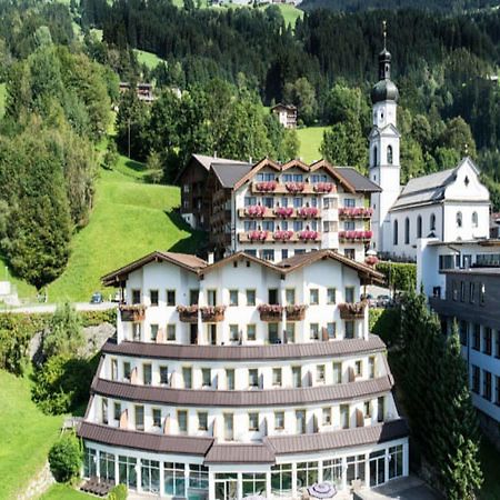 Ferienhotel Hoppet Hart im Zillertal Exteriör bild