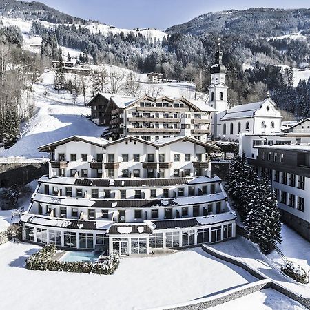 Ferienhotel Hoppet Hart im Zillertal Exteriör bild