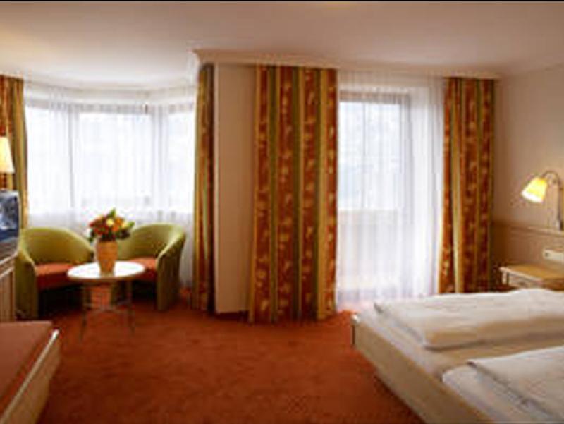 Ferienhotel Hoppet Hart im Zillertal Exteriör bild